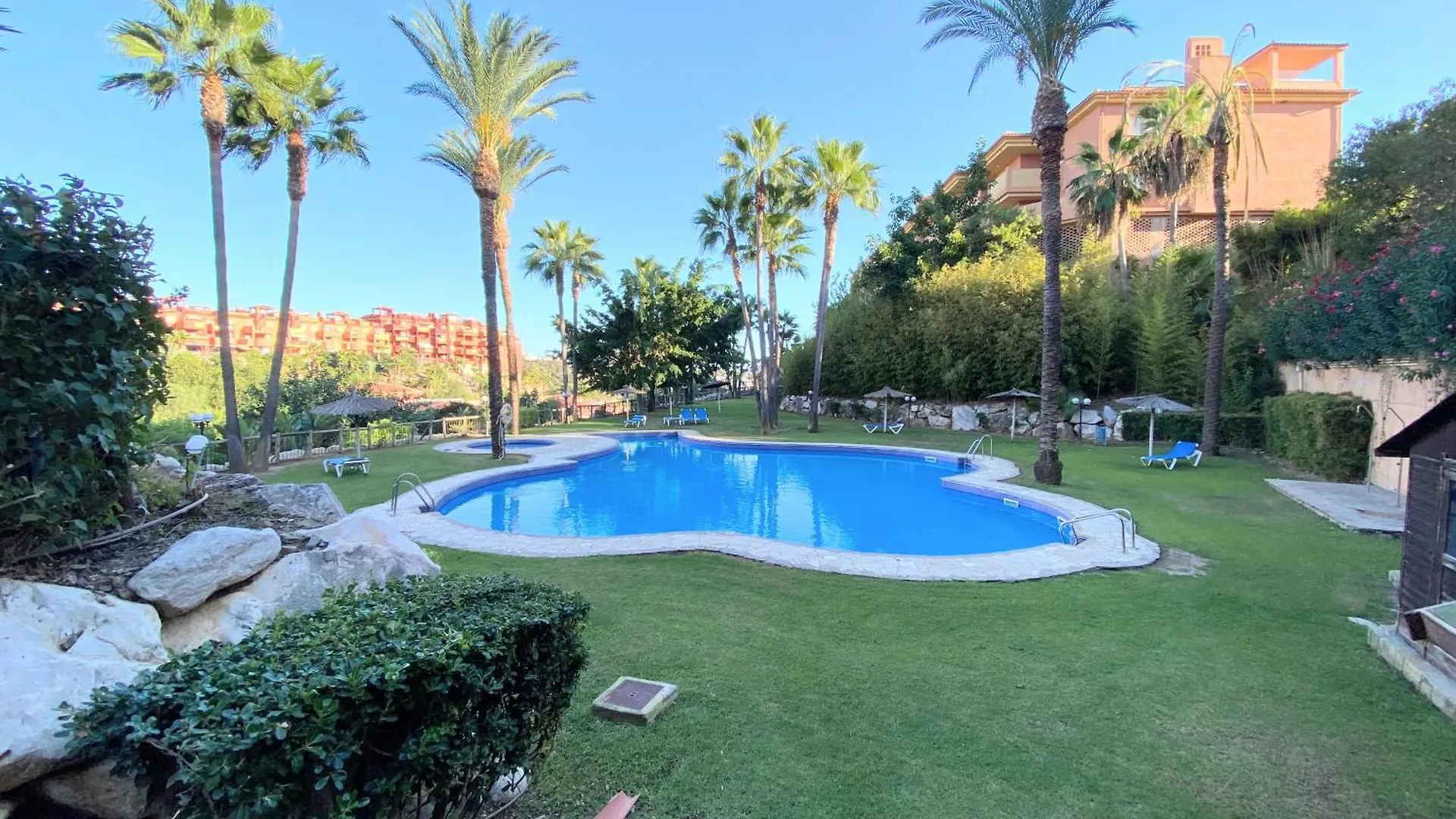 Golf & Resort Apartment In La Reserva De Marbella 0*,